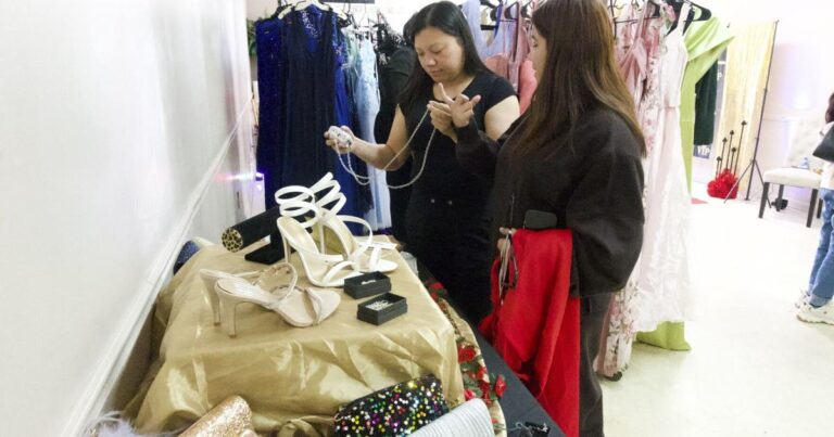 Gullah Business of Charleston provides free prom dresses to students in Duplin County