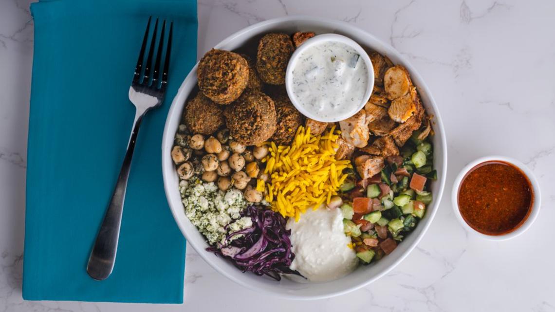 Fast-casual Mediterranean chain opens 2nd St. Louis location