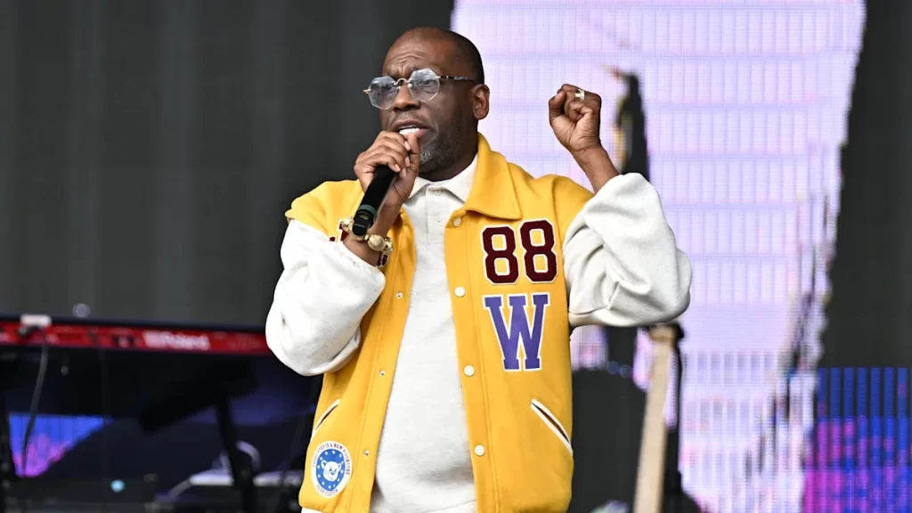 Pastor Jamal Bryant On Asian Business Boycott, Black Spending Power